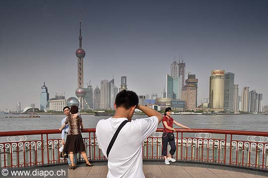 10062 - Photo :  Shanghai, Pudong depuis le Bund -  Chine, China