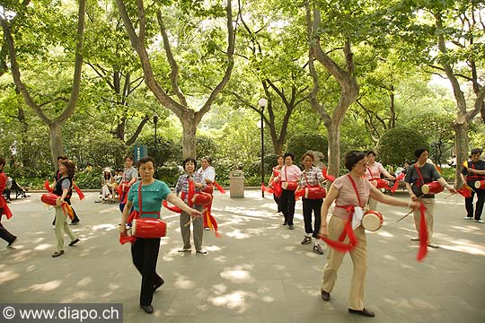 10210 - Photo :  Shanghai, tai-chi -  Chine, China