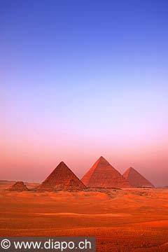 10541 - image des pyramides d'Egypte au Caire