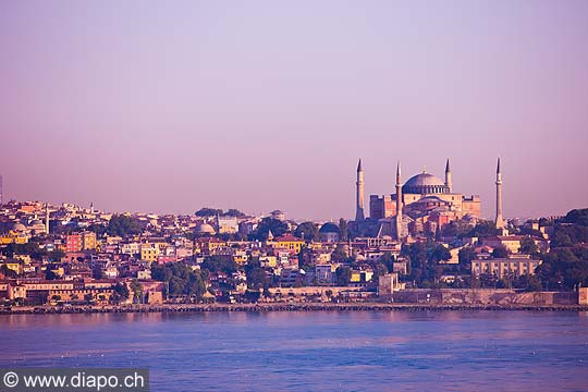 10717 - Photo : Istanbul, Turquie, Sainte-Sophie