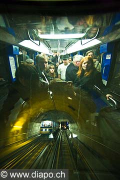 11915 - Photo - Suisse - Lausanne - switzerland - métro M2