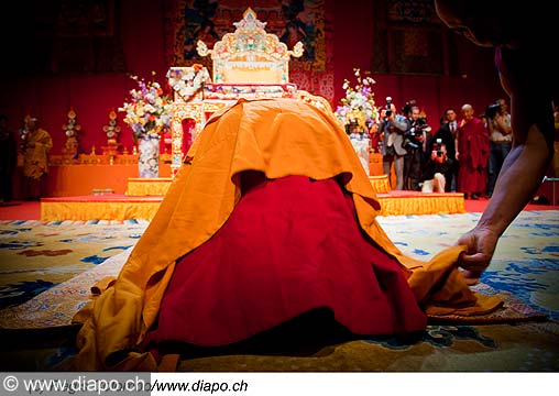 12719 - Photo: Tenzin Gyatso, le dala-lama, le plus haut chef spirituel du Tibet  Lausanne en Suisse