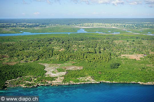 7551 - Photo : vue arienne de l'le de Zanzibar - Tanzanie - Afrique