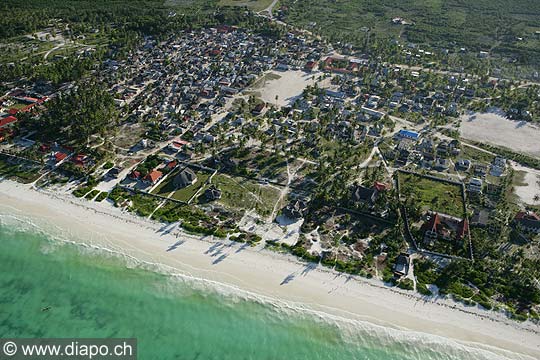 7595 - Photo : vue arienne de l'le de Zanzibar - Tanzanie - Afrique