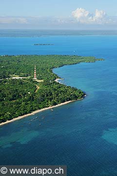 7598 - Photo : vue arienne de l'le de Zanzibar - Tanzanie - Afrique