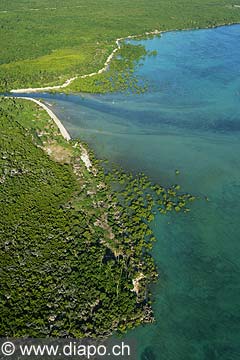 7600 - Photo : vue arienne de l'le de Zanzibar - Tanzanie - Afrique