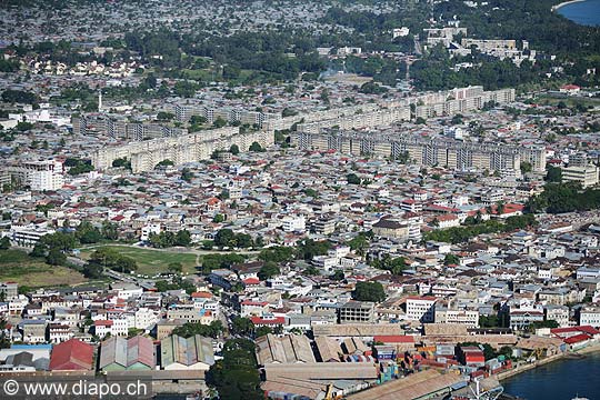 7617 - Photo : vue arienne de l'le de Zanzibar - Stone Town - Tanzanie -  Afrique