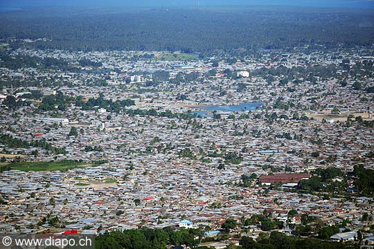 7619 - Photo : vue arienne de l'le de Zanzibar - Stone Town - Tanzanie -  Afrique