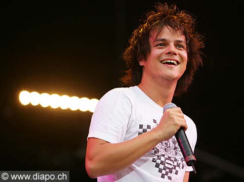 8031 - Photo de musique, spectacle et concert : Jamie Cullum au Palo festival de Nyon - 2005