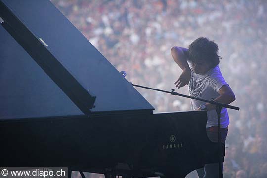 8045 - Photo de musique, spectacle et concert : Jamie Cullum au Palo festival de Nyon - 2005