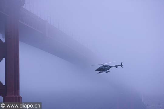 8802 - Photo : USA, Etats-Unis, Californie, San Francisco, Image of America - Golden Gate Bridge