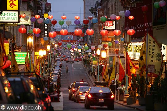 8852 - Photo : USA, Etats-Unis, Californie, San Francisco, Image of America - Chinatown