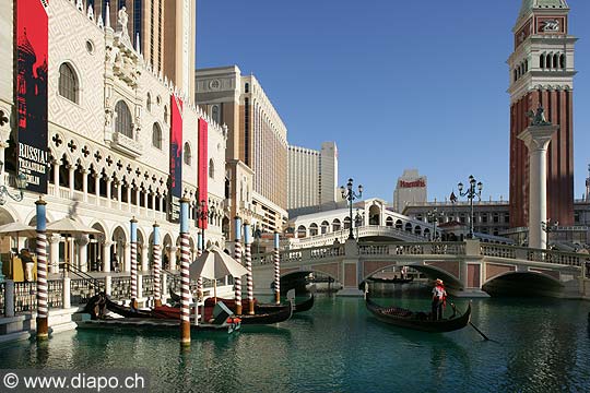 8913 - Photo : USA, Etats-Unis, Nevada, Las Vegas, Image of America - Venise