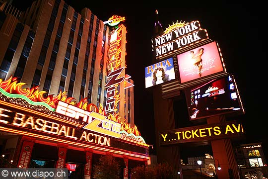 8954 - Photo : USA, Etats-Unis, Nevada, Las Vegas, Image of America