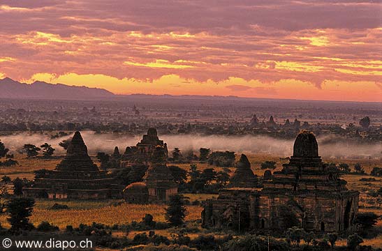 9205 - Photo : Asie - Birmanie - Burma - Myanmar - Asia - Temples de Bagan (Pagan)