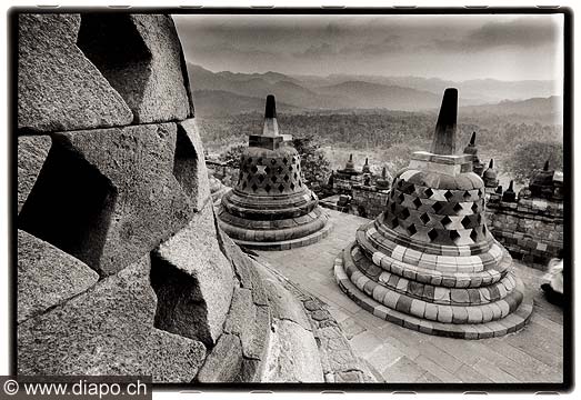 9267 - Photo : Asie - Java, Indonsie, Indonsia - Asia - Temple de Borobudur