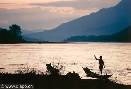 9278 - Photo : Asie - Laos - Asia - sur le Mkong