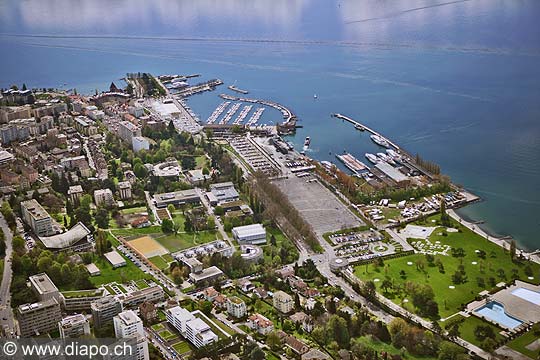 9517 - Photo: Suisse, Lausanne vue aérienne, vue du ciel - Switzerland