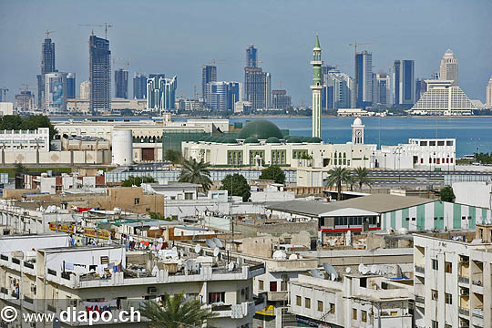 9529 - Photo : mirats arabes - Doha, capitale de L'tat du Qatar dans le golfe Persique de la pninsule Arabique