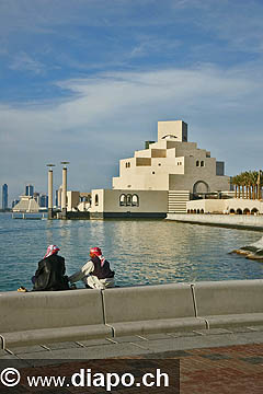 9539 - Photo : mirats arabes - Doha, capitale de L'tat du Qatar dans le golfe Persique de la pninsule Arabique, muse d'Art Islamique de Doha