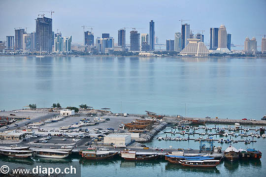 9555 - Photo : mirats arabes - Doha, capitale de L'tat du Qatar dans le golfe Persique de la pninsule Arabique - muse d'Art Islamique de Doha