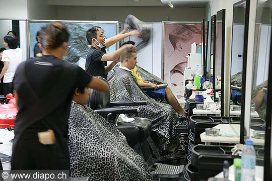 9811 - Photo : Philippines, Cebu, coiffeur - Asie, Asia