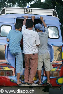 9823 - Photo : Philippines, Cebu, Jeepney - Asie, Asia