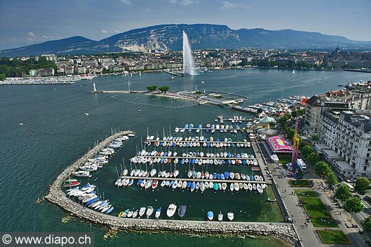 9868 - Photo : Suisse - ville de Genve - jet d'eau  - lac Lman - Geneva, , switzerland