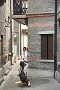 10171 - Photo :  Shanghai, quartier de Xintiandi,  Chine, China