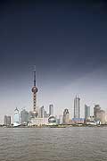 10331 - Photo :  Shanghai, district de Pudong, quartier des affaires, la tour de la perle de l\'Orient - TV Pearl Tower - Chine, China