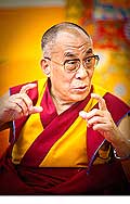 12643 - Photo: Tenzin Gyatso, le dala-lama, le plus haut chef spirituel du Tibet  Lausanne en Suisse