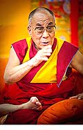 12644 - Photo: Tenzin Gyatso, le dala-lama, le plus haut chef spirituel du Tibet  Lausanne en Suisse