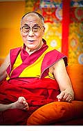 12648 - Photo: Tenzin Gyatso, le dala-lama, le plus haut chef spirituel du Tibet  Lausanne en Suisse