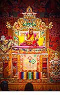 12661 - Photo: Tenzin Gyatso, le dala-lama, le plus haut chef spirituel du Tibet  Lausanne en Suisse