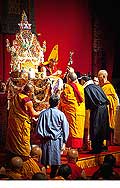 12681 - Photo: Tenzin Gyatso, le dala-lama, le plus haut chef spirituel du Tibet  Lausanne en Suisse