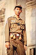 9227 - Photo : Asie - Cambodge, Cambodia - Asia - Militaire  Angkor