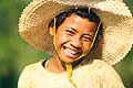 9228 - Photo : Asie - Cambodge, Cambodia - Asia - l'enfant au chapeau