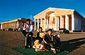 9288 - Photo : Asie - Mongolie, Mongolia - Asia - Oulan-Bator, place Skhbaatar square 2