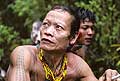 9481 - Photo : Hommes-fleurs, Mentawais, le de Siberut, Indonsie